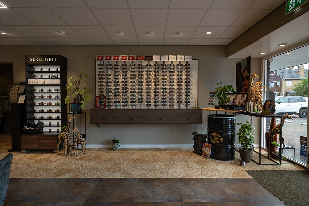 WHO07913_De Brillenman_Zonnebrillen